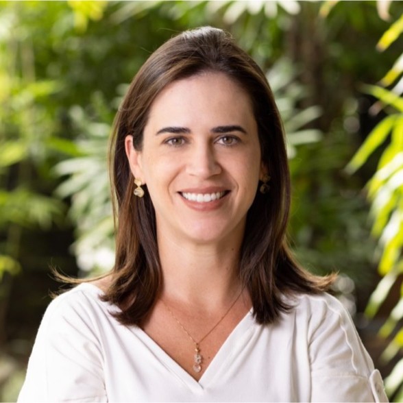 Maria Amélia Araújo