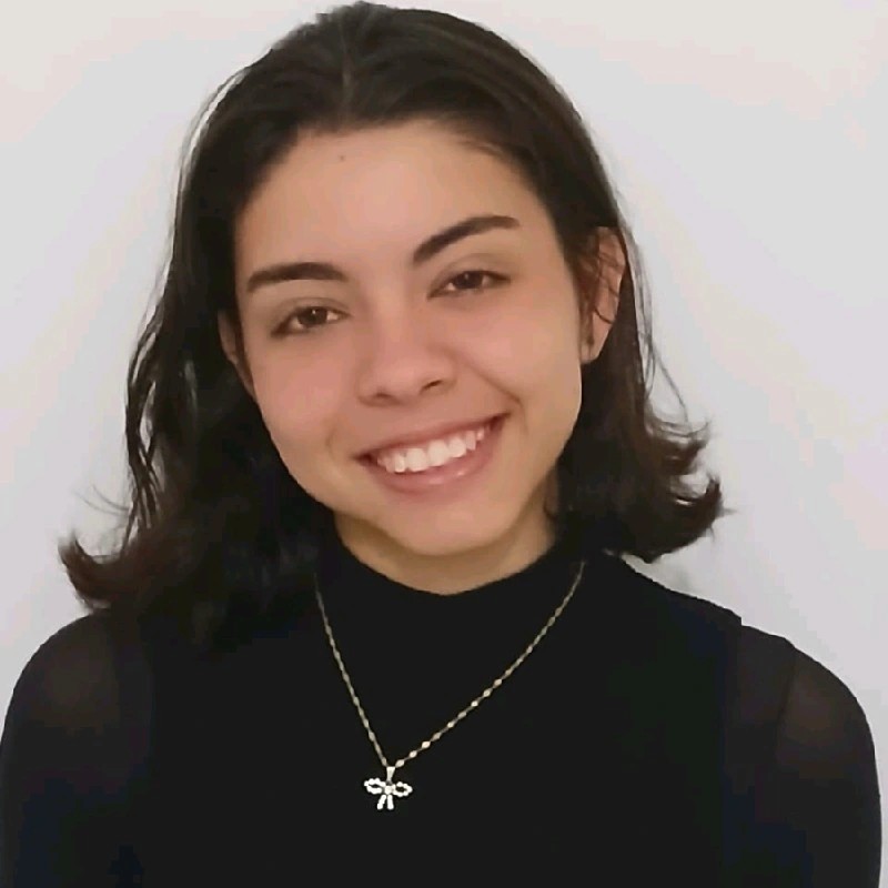 Aline Andrade Peterson