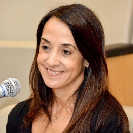 Vera Cecília Monteiro de Barros Vera Cecília Monteiro de Barros